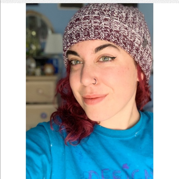Knit beanie 🧶 - Picture 2 of 5